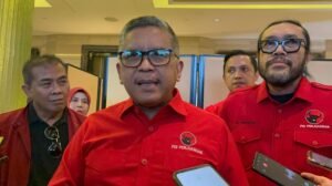 Hasto Sindir Kinerja Ridwan Kamil Pimpin Bandung dan Jabar: Gak Mampu Atasi Banjir