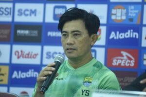 Persib Terbang ke Papua Tanpa Asisten Pelatih