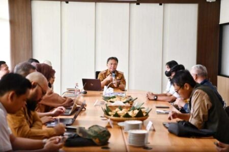 Tak Hanya Bantuan, Pemprov Jabar Fokus Bina PPKS agar Naik Kelas