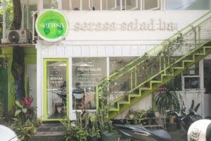 Jadi Pionir Kuliner Sehat, Yuk Kunjungi Serasa Salad Bar di Kota Bandung