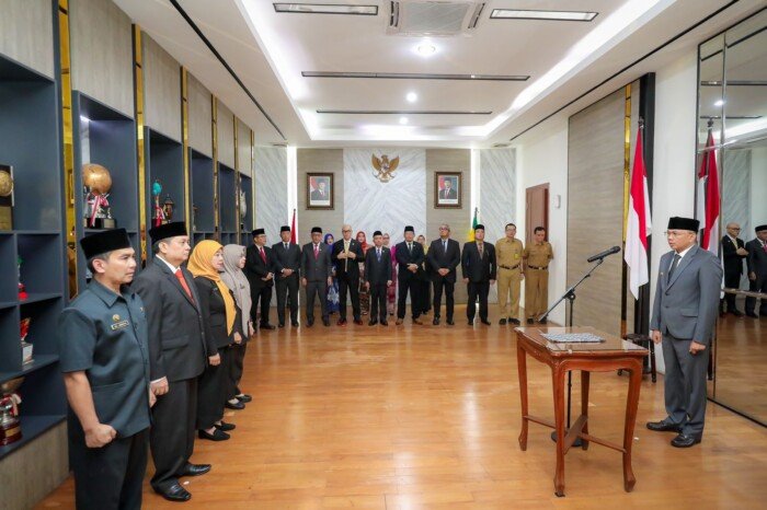 Akhir 2024, Penjabat Wali Kota Bandung Lantik 61 ASN Jabatan Fungsional