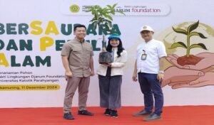 Bakti Lingkungan Djarum Foundation dan UNPAR Tanam 1.650 Bibit Pohon