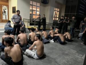 Polisi Amankan 47 Oknum Suporter Persis Solo dan Persib Bandung Usai Laga di Stadion Manahan