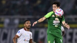 Kalahkan Borneo FC, Persebaya Kukuh di Puncak Klasemen