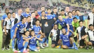 Keuntungan dari Persebaya dan Persija, Persib Kini Unggul di Puncak Liga 1