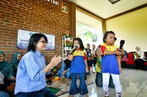 Pemulihan Pasca Bencana, Amanda Soemedi Sapa Anak-anak di Cugenang Cianjur