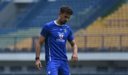 Persib Bandung Kunci Gelar Juara Liga 1, Mateo Kocijan: Trofi Pertama Sepanjang Karier Saya