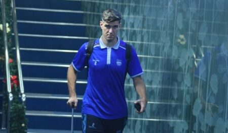 Kuipers Siap Redam Serangan Bali United Meski Harus Berbuah Kartu Kuning