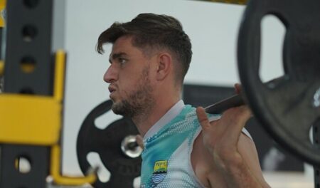 Waspadai Kekuatan PSM Makassar, Nick Kuipers Minta Rekannya Fokus 100 Persen