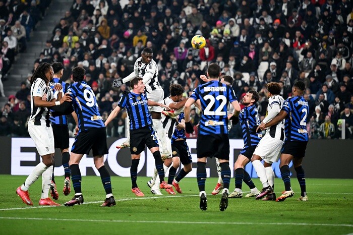 Hasil Bola Tadi Malam: Juventus Pecundangi Inter Milan, Tottenham Hajar Manchester United