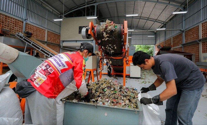 TPST Tegallega Ubah Sampah Jadi Bahan Bakar Industri Semen