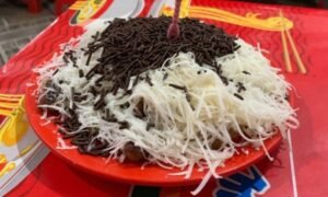 Lapar Tengah Malam? Ini 5 Tempat Kuliner Malam Bandung Favorit Warga Lokal
