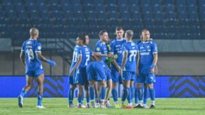 Hitung-Hitungan Juara, Ini Jadwal dan Syarat Persib Kunci Gelar Liga 1 2024/2025