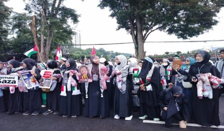 25 Ribu Warga Jawa Barat Suarakan Solidaritas dan Doa untuk Palestina