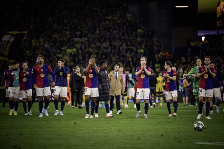 Hasil Bola Tadi Malam: Barcelona dan PSG Lolos Semifinal Liga Champions 2024/2025