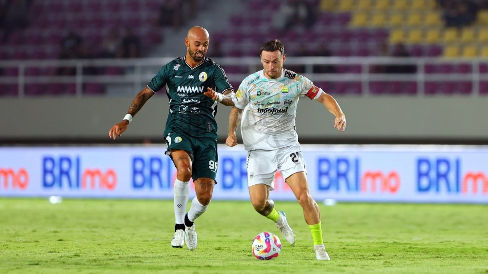 Head to Head Persib vs PSS: Maung Bandung Unggul Telak!