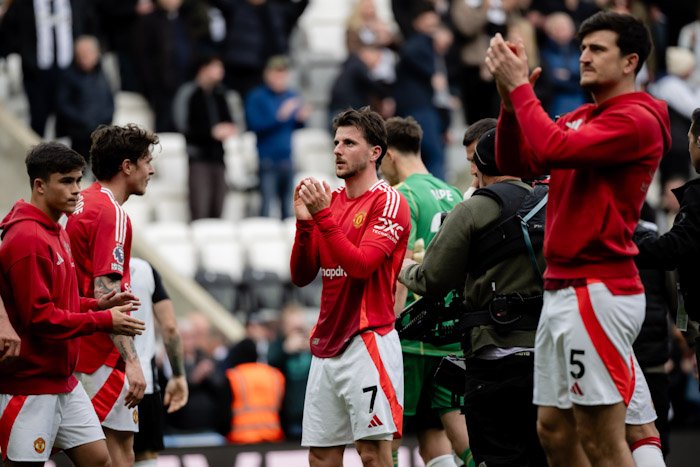 Derita Berlanjut, Manchester United Dibantai Newcastle 1-4 di St James’ Park