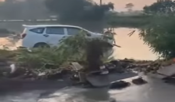 Banjir Besar Landa Cianjur, Tiga Kecamatan Lumpuh dan Ratusan Warga Terdampak