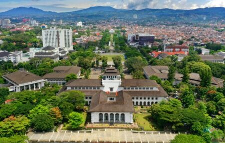Banser Jabar Dorong Dedi Mulyadi Kirim Sekda-Kadis ke Barak Militer Gedung Sate