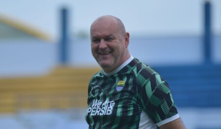 Legenda Persib Nilai Strategi Bojan Hodak Pas untuk Pemain Timnas Indonesia