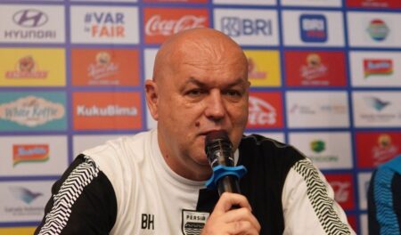 Hodak Gerak Cepat! Persib Fokus ke Malut United Usai Libas PSS Sleman