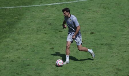 Percaya Diri Jelang Akhir Musim, Kocijan: Persib Layak Jadi Juara