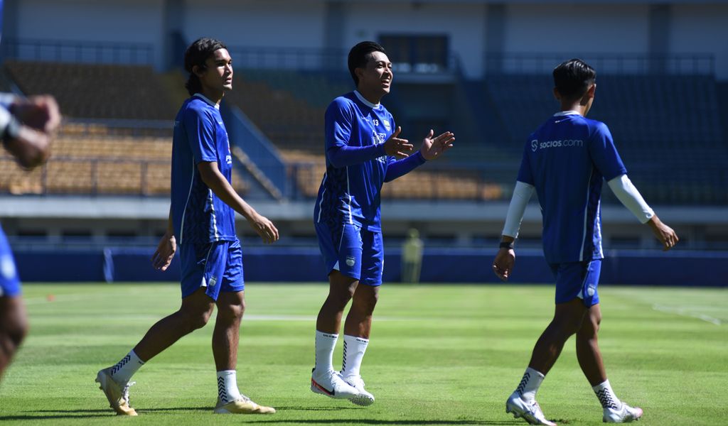 Persib Tak Mau Gagal! Zalnando Targetkan Kemenangan Krusial Lawan Borneo FC