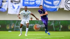 Pengalaman Jadi Kunci, Teja dan Igbonefo Bawa Persib Tangguh di Liga 1