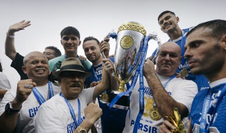 Tak Tinggalkan Persib, Bojan Hodak Gaspol Racik Skuad dan Strategi Musim Depan Persib Juara Liga 1