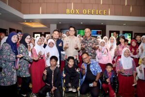 Wakil Wali Kota Cimahi Dukung Animator Lokal, Ajak Siswa SD Nobar Jumbo di Bioskop