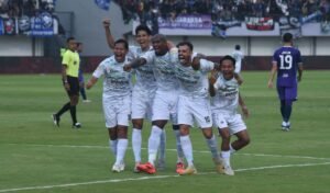 Imbang di Babak Pertama, Gol Cepat Kastaneer Dibalas Penalti Bessa