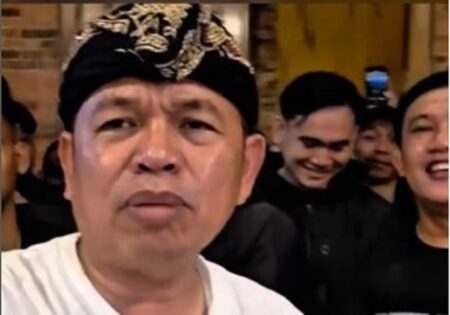 Pertemuan Dedi Mulyadi dan Suporter Persikas: Aksi Viral Diakui Salah Tempat