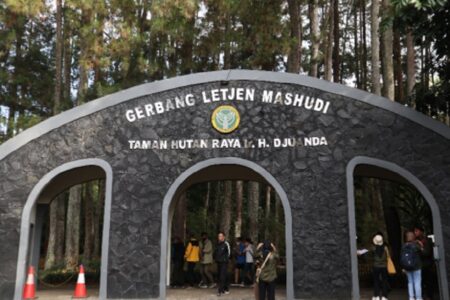 Wisata Bandung Murah