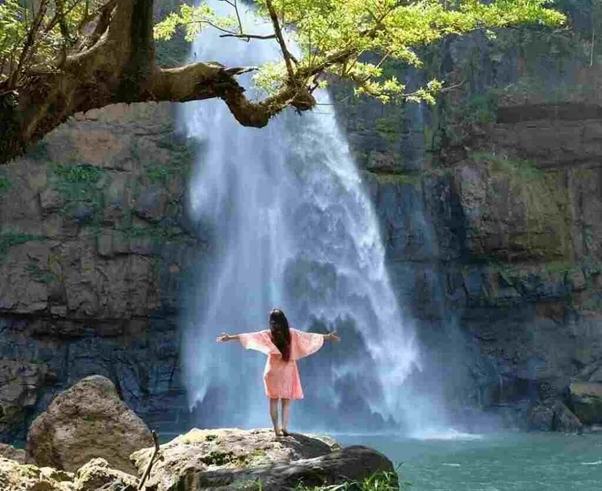 Eksplorasi Sukabumi: Curug Menawan, Pantai Eksotis, dan Kuliner Khas yang Menggoda