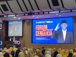 Anies Baswedan di Forum Cendekia Unisba: Dosen Harus Jadi Teladan di Era AI