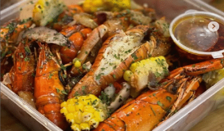 Rekomendasi Kuliner Malam Terbaik di Bandung, dari Seafood hingga Street Food Hits!