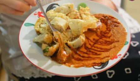 Tempat Makan Batagor Terbaik di Bandung 2025: Batagor Kahuripan Wajib Dicoba