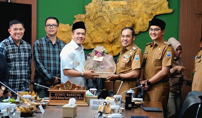 Bupati Bandung dan Wali Kota Cimahi Bahas MoU Baru, Penataan Margaasih Jadi Sorotan