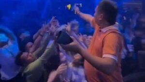 Viral Kepala Desa di Cirebon Nyawer di Klub Malam, Ngaku Pakai Uang Pribadi