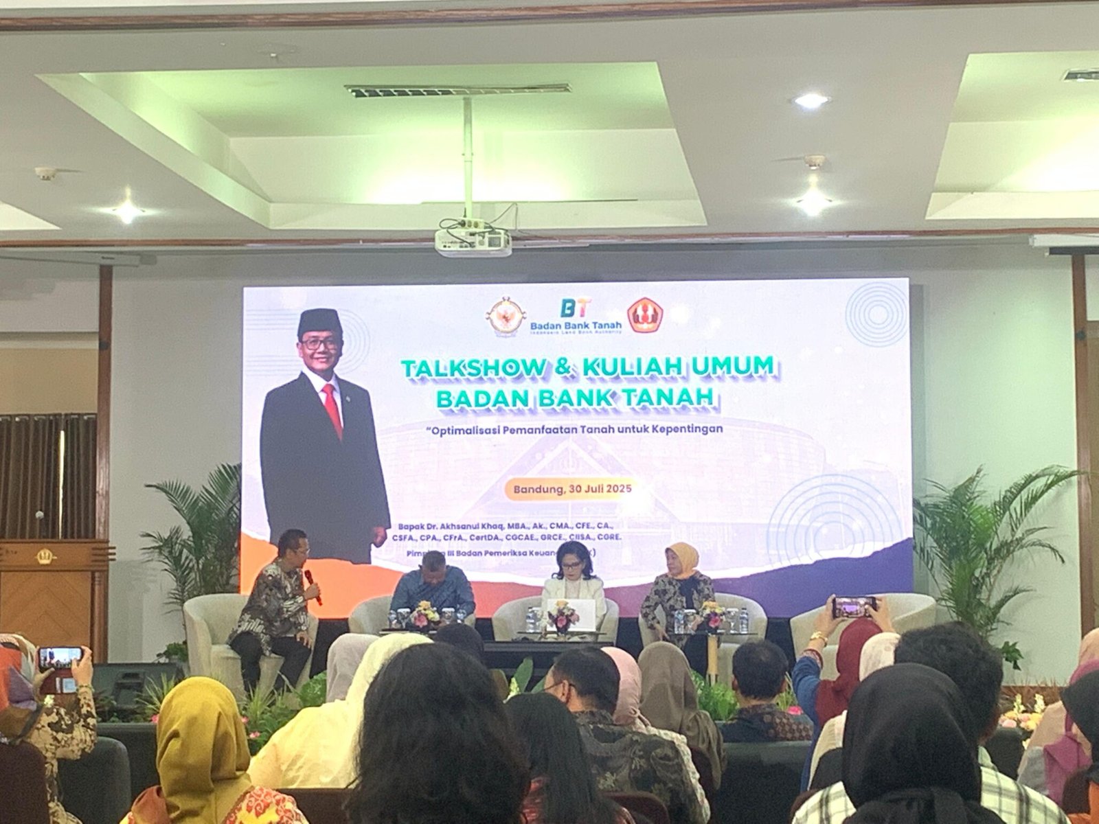 Dorong Tata Kelola Profesional, Badan Bank Tanah Serahkan Pedoman Akuntansi ke BPK RI Talkshow Badan Bank Tanah