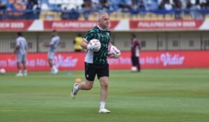 Fitrah dan Rakha Jadi Proyek Jangka Panjang Persib, Ini Kata Pelatih Kiper
