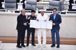 DPRD Jabar dan Gubernur Jabar