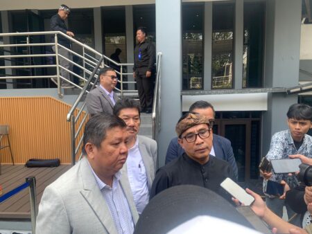 Kadisdik Jabar Purwanto