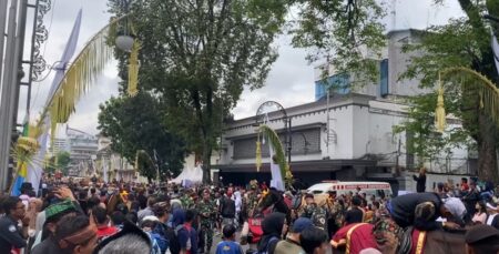 Kemeriahan Kirab Budaya Jabar