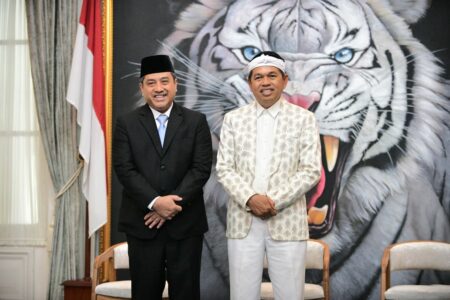 Gubernur Dedi Mulyadi Kukuhkan Ikhwan Mulyawan sebagai Kepala BPKP Jabar