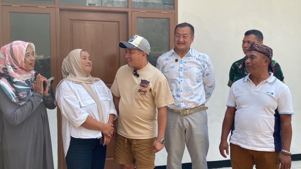 Bos Koi Hartono Soekwanto Hadirkan Keajaiban, Rumah Reyot Ibu Nunung Kini Kokoh dan Nyaman Bos Koi Hartono Soekwanto Bedah Rumah Ibu Nunung