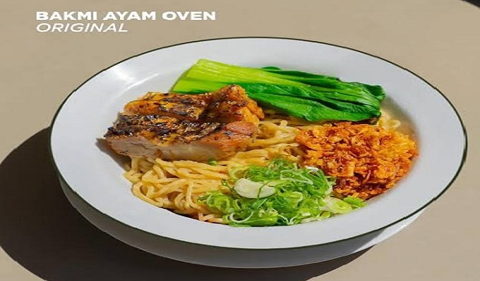 Makan Bakmi di Tengah Hutan? Ini Hidden Gem Bandung yang Bikin Healing Maksimal