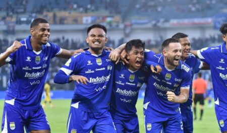 Pulih Cedera, Saddil Ramdani Kembali Panaskan Lini Serang Persib Bandung Persib