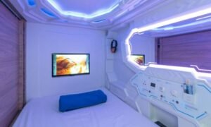 Nginep Murah Ala Futuristik di Bandung? Coba 3 Hotel Kapsul Ini!