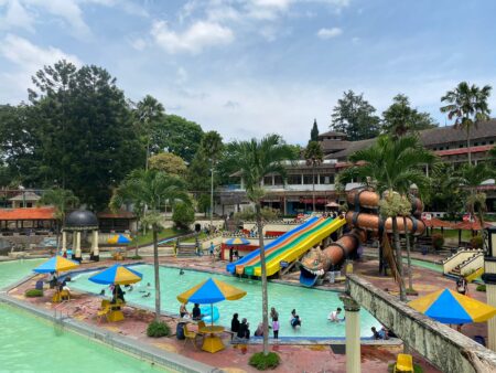 Libur Panjang Tak Maksimal, Karang Setra Waterland Bandung Lesu